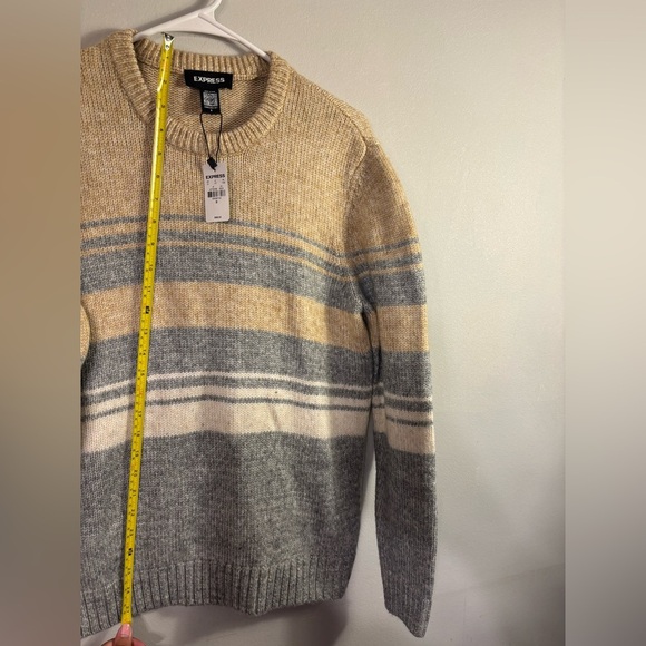 Express Men's Crewneck Sweater - Tan, Gray, Cream - Picture 2 of 7